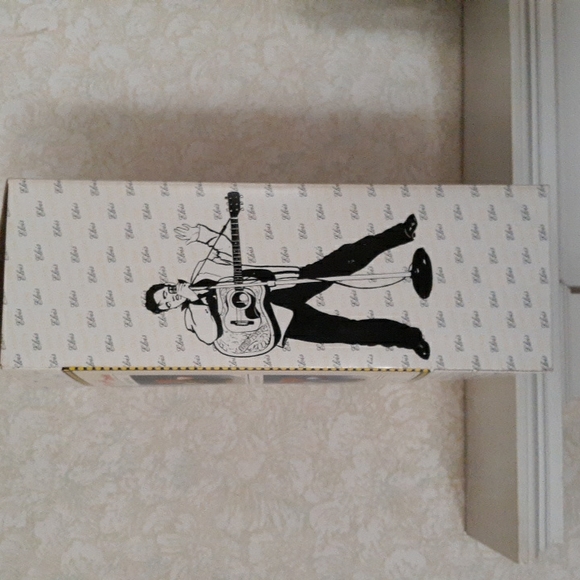 Elvis Presley teddy bear - Picture 4 of 4